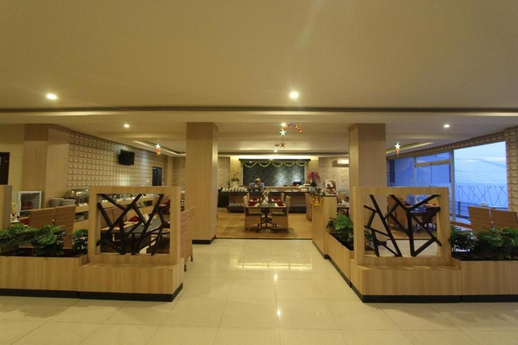 Grand Dian Hotel Slawi Tegal  Bagian luar foto