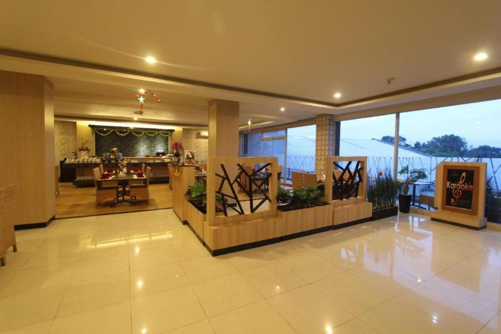Grand Dian Hotel Slawi Tegal  Bagian luar foto