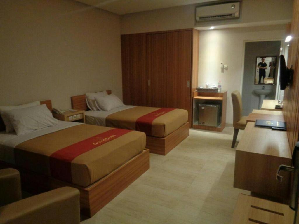 Grand Dian Hotel Slawi Tegal  Bagian luar foto