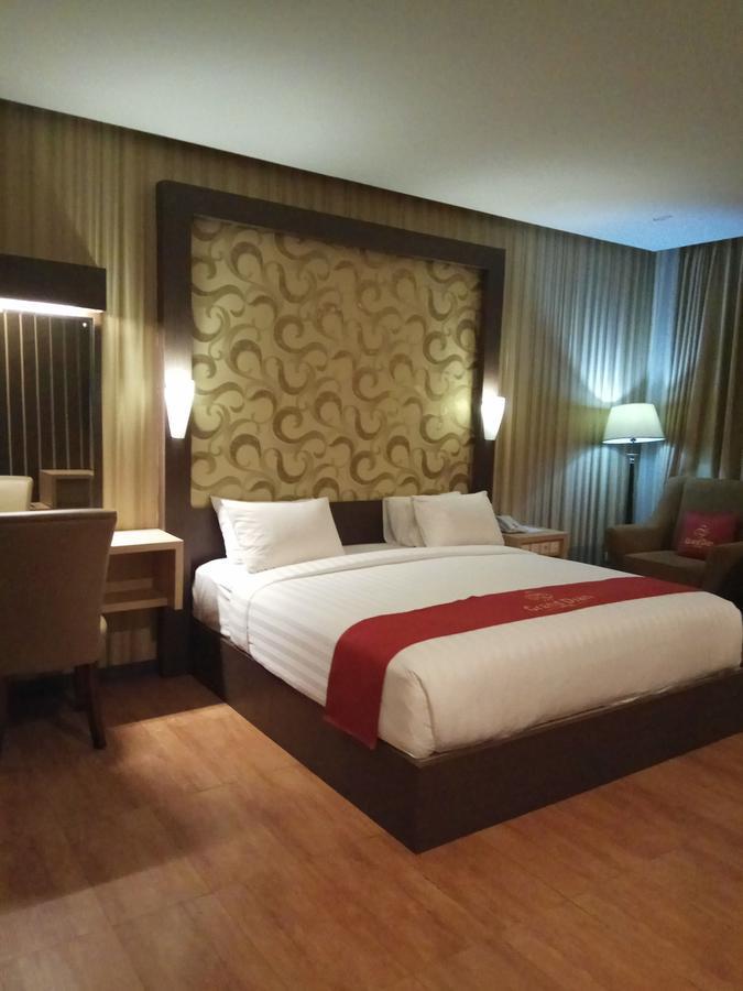Grand Dian Hotel Slawi Tegal  Bagian luar foto